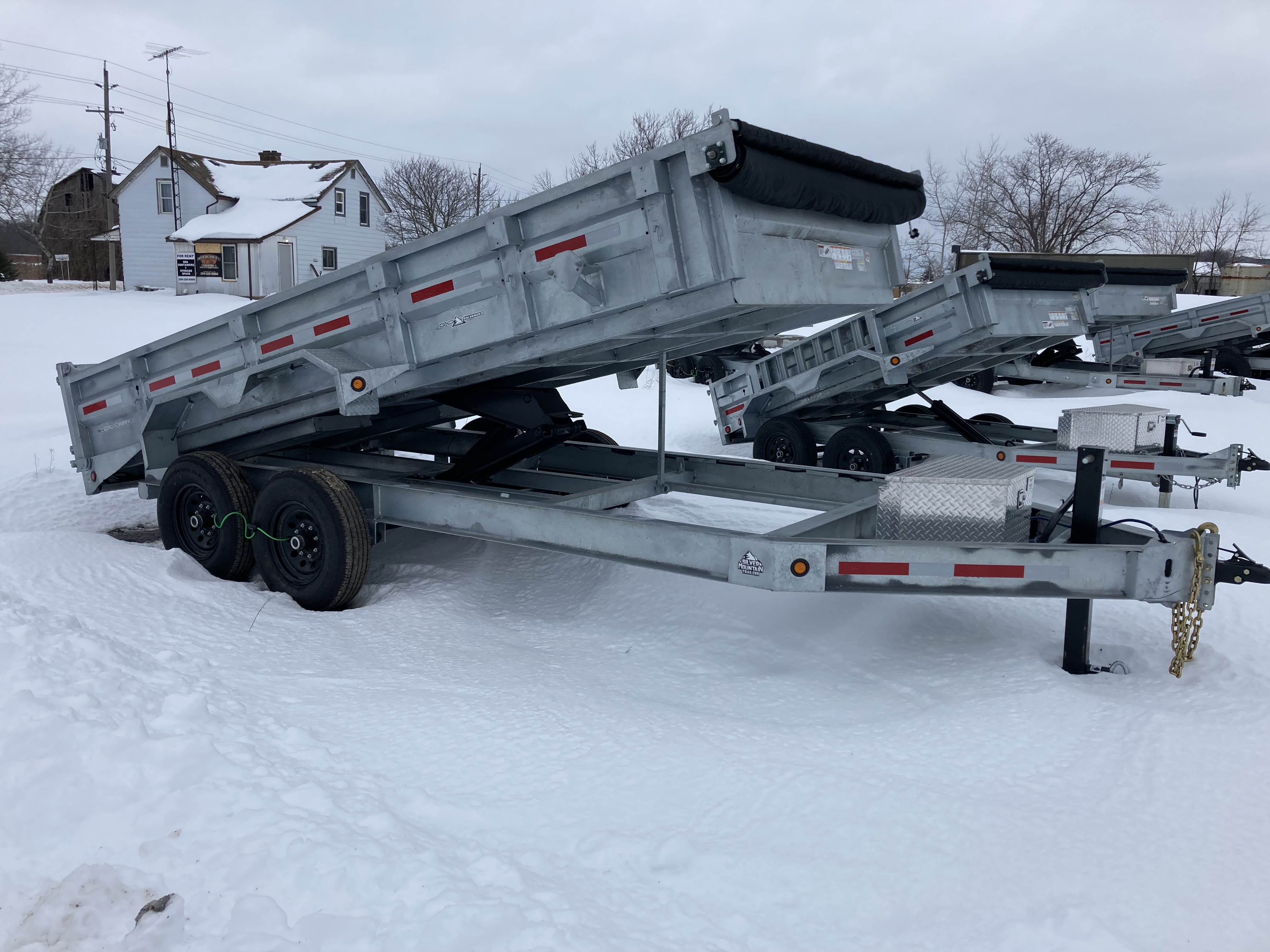 Dump Trailer 16'x83" Tandem Axle (14,000lbs) Galvanized    [BACKORDER]